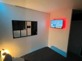 Halte Orléanaise I Parking I Wifi I TV I Près de la gare