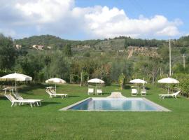 Apartment With View In The Heart Of Chianti โรงแรมในScopeti