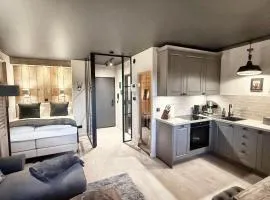 HOME Suites Panoramablick mit Sauna