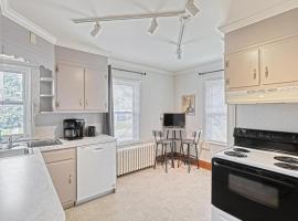 Suites On Chocolate - The Hershey House, hotel em Hershey