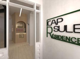 Capsule Residence, Hotel in Montreal