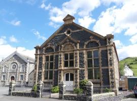 Capel Pennal, hotel a Pennal