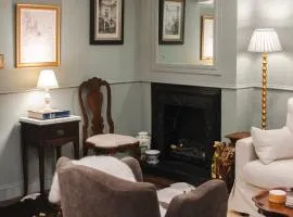 Capitol Hill Historic District A Street Apartment