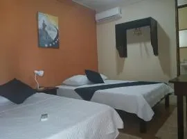 Hotel El Cocobolo Food&Rest Room 3 B&B WiFi AC Pkg Free Swimmingpool