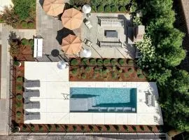 The 200 South St | King Rm 8