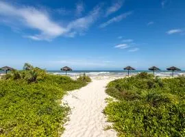 Apto Pe na Areia em Ilheus - Cond Praia da Perola