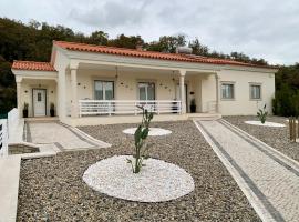 Casa Vista para a Serra, Hotel in Casais do Livramento