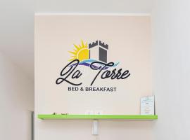 La Torre Apartments, hotel in Torre Lapillo
