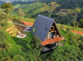 Cabanas Caipora A-Frame com vista, jacuzzi, lareira, 1h de Campos do Jordão, 3h de SP