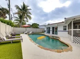 Relax and Play! Home 2 Mi to Delray Public Beach
