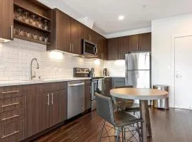 Landing Apartments - Mural at Stovehouse