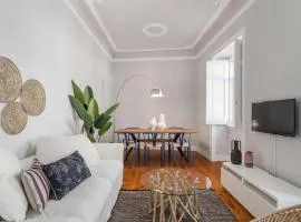 Elegant & Charming 2BR Apartment near LXFactory