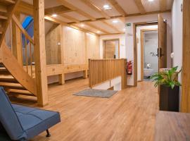 Domačija Kveder, hotel i Cerklje na Gorenjskem