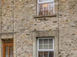 Labernum Cottage, Ingleton, Yorkshire Dales National Park, Famous Three Peaks, Near The Lake District, Pets Are Welcome