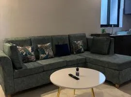 Mandy Stay Chic, Cozy & Home Feel