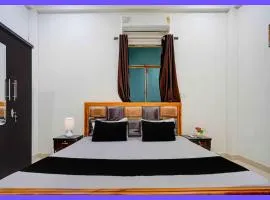 Nivasa Royale Hotel Near Railway Station