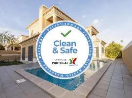 D09 - Porto de Mos Luxury Villa