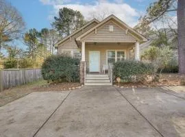 2 Mi to Downtown Durham Family Home with Yard!