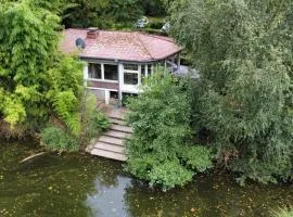 das Wersehaus mit direktem Wasserzugang inkl Kanu