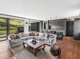 Luxury Hāwea, Alfresco Retreat, Sleeps 6