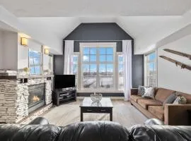 Rivergrass Home with Mountain and Golf Course Views