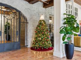 Sonoma Stonehouse Suite 15, hotel em Bak