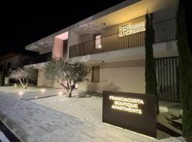 Urban Lodge- Appartamenti in Franciacorta, hotel a Erbusco