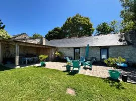 Tiny house gite la Poitevinière, terrasse, barbecue, proche Saumur et Loire