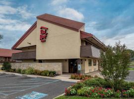 Red Roof Inn Mt Laurel，勞雷爾山的飯店