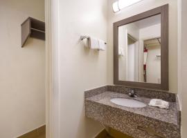 Red Roof Inn Crestview, hotel en Crestview