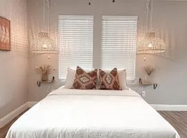 - The Magnolia - Fort Worth TX - Same Day Booking