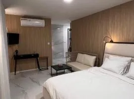 יחידת נופש בוילה עם בריכה מחוממת