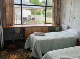 Green Hayes Estate Rentals- R5 Magnolia House