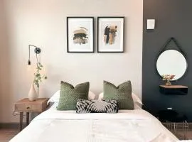 The Nichols Getaway - Fort Worth - SameDay Booking