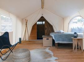 Under Canvas Yosemite: Groveland şehrinde bir otel