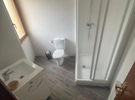 Hostal Marcela, hotel in Berge