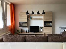 Apartment in Herborn mit Balkon & Weitblick ins Grüne, hotel in Herborn