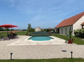 Maison Theraholis, Hotel in Juif