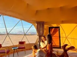 SELEN RUM LUXURY CAMP & Jeep Tours