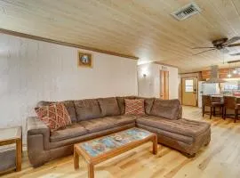 Near Scenic Trails and Parks! Central Payson Retreat