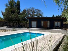 Caba&ntilde;as Los Robles, hotel que aceita pets em Coelemu