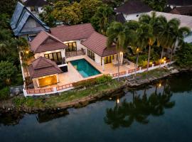 2,5BR Tropical Lakeview Villa I Bangtao Beach, hotel in Surin Beach