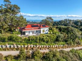 Crescent Villa - Stay Waiheke, hotel spa en Ostend