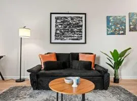 Riviere Apartments King Bed Suite & Pool & Gym & Pet Friendly & Near Epic Universe