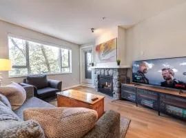 1BR+Sofabed | Deer Lodge | Epic Village Location | Covered Patio | Ski Locker | Fireplace | Parking