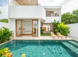 Stylish New Villa close to the beach