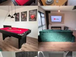 Sofi's Stay, Cosy 3 bed house, 5 mins Walk to Leeds City Centre