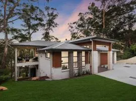 Ruby Lodge by Coast Hosting