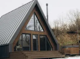 Lofty House Mountain