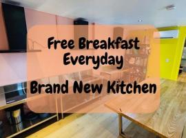 The Social Hotel, Sydney, hotel din Sydney